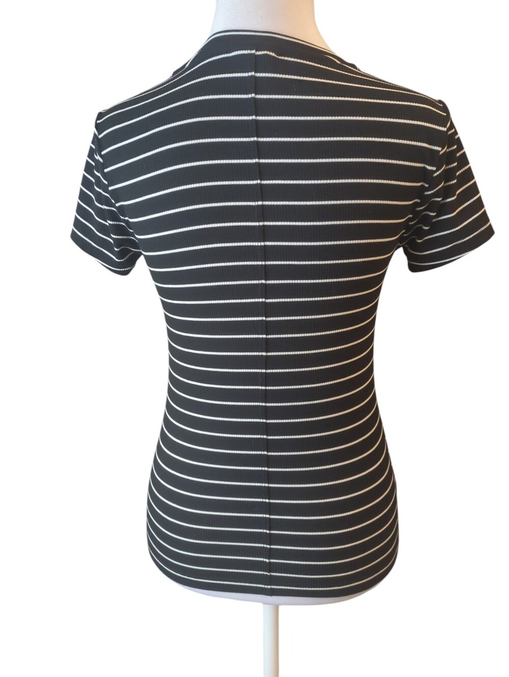 Paige Pullover Size Xs Classic Black & White Striped Short Sleeve Women's Top - Picture 2 of 6